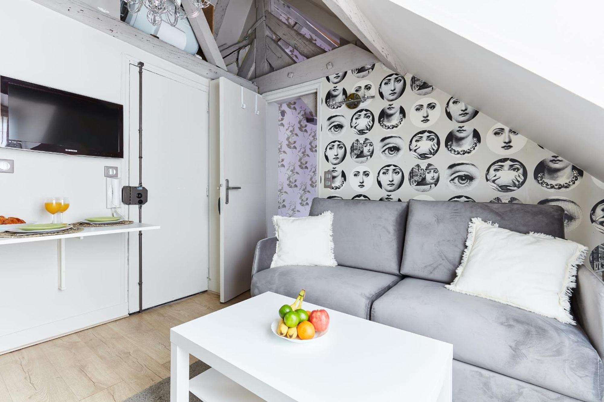 Place Des Vosges - 1Br With Balcony - Cityapartmentstay Paris Eksteriør billede