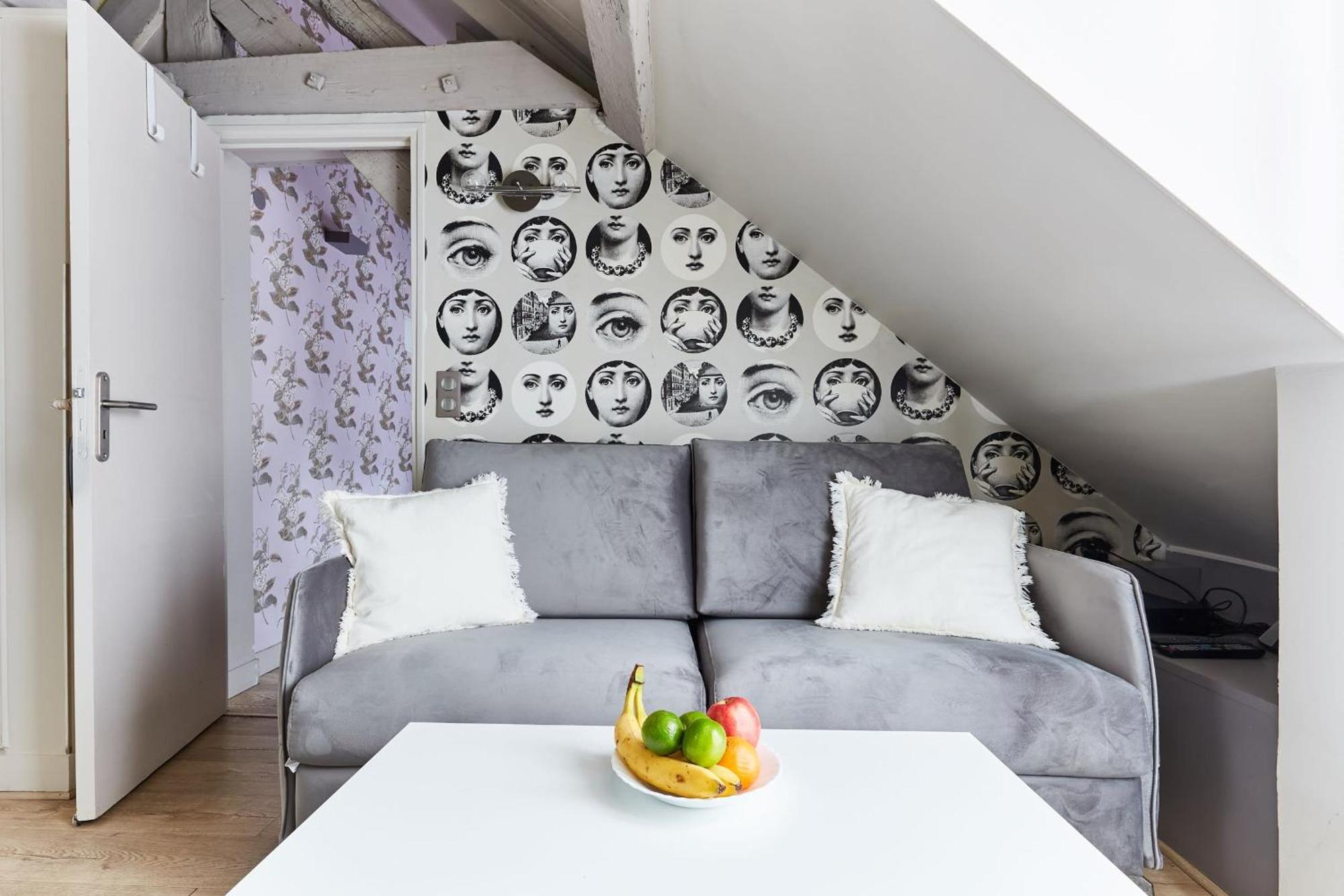 Place Des Vosges - 1Br With Balcony - Cityapartmentstay Paris Eksteriør billede